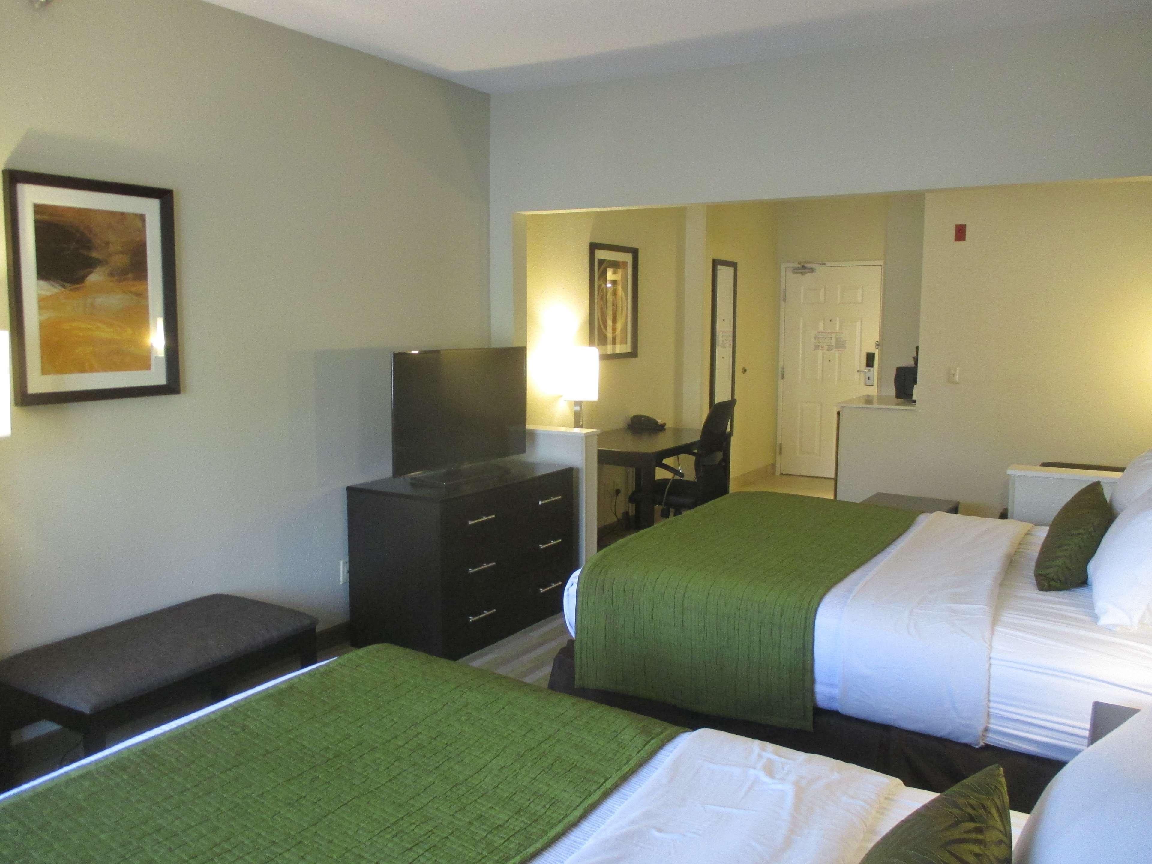 Best Western Hilliard Inn & Suites Extérieur photo