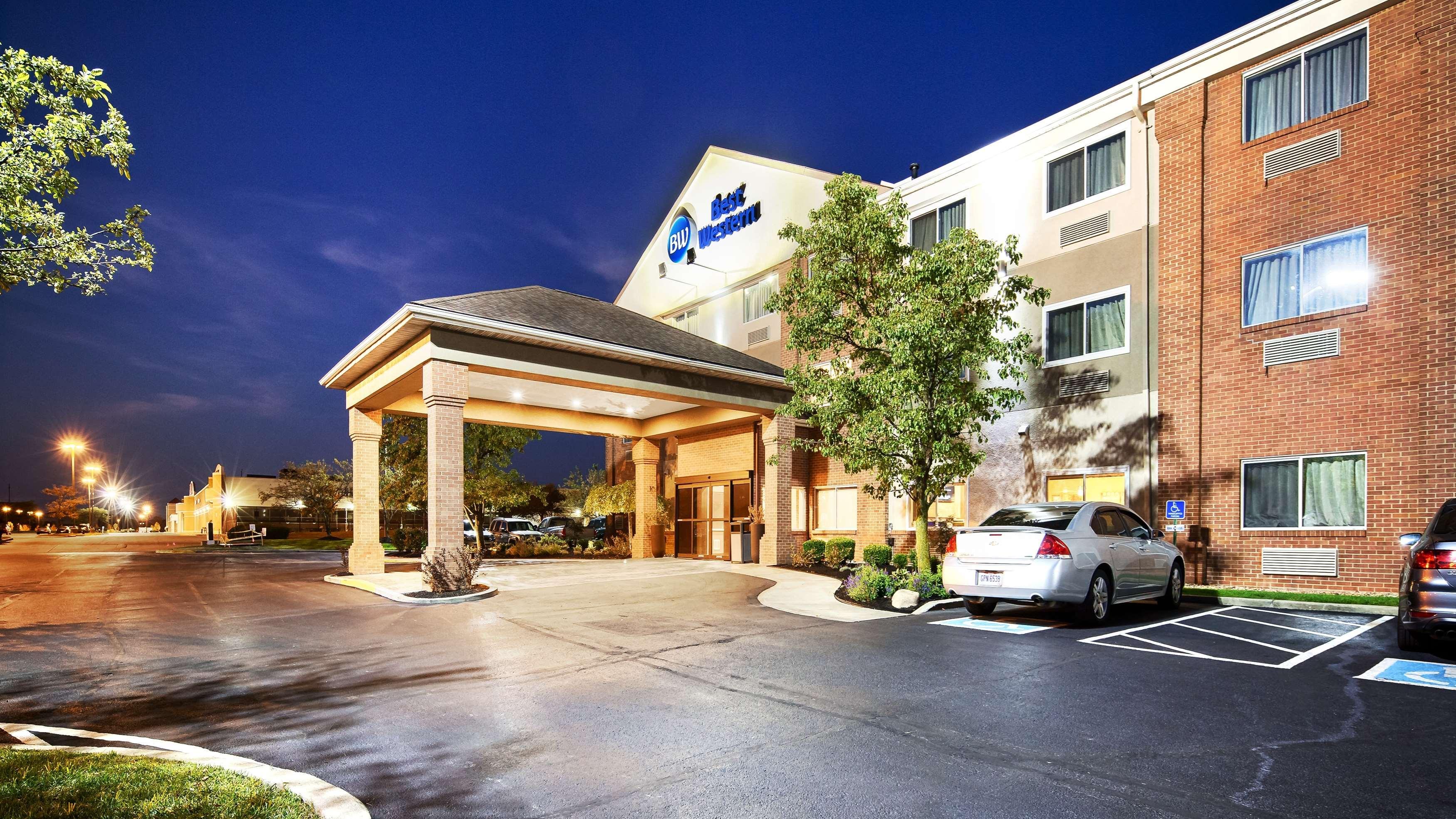 Best Western Hilliard Inn & Suites Extérieur photo