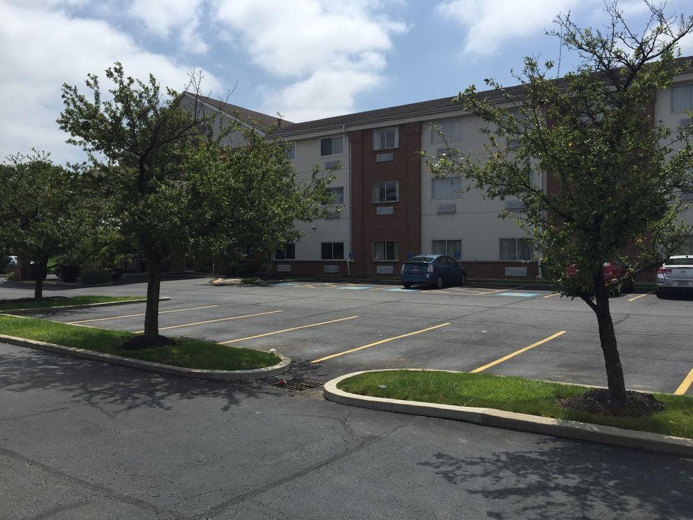 Best Western Hilliard Inn & Suites Extérieur photo