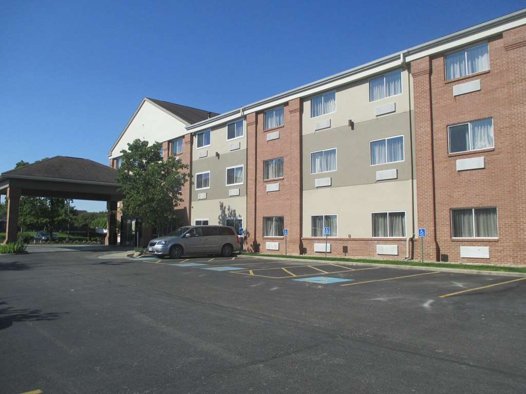 Best Western Hilliard Inn & Suites Extérieur photo